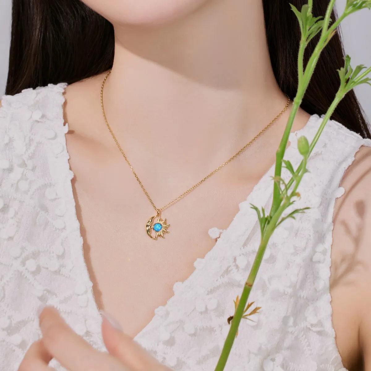 Opal Personality Moon Star Necklaces For Women