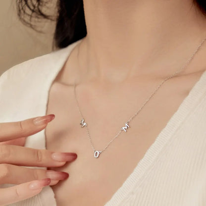 Cute 925 Silver Personalized Mom Shaped Pendant Necklace