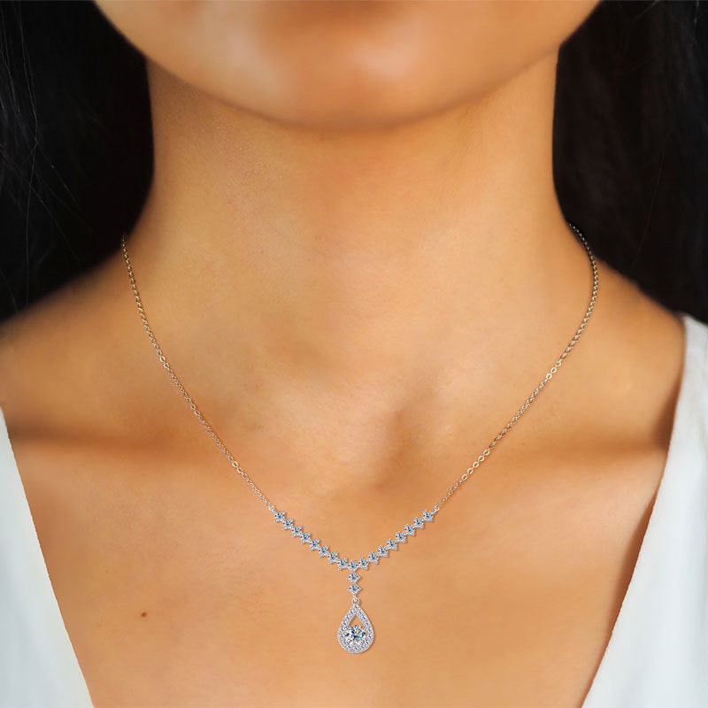 white gold diamond pendant necklace