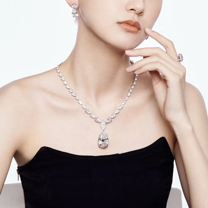 Luxury Full Diamond 5A Zirconia Teardrop Pendant Necklace