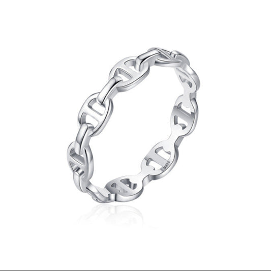 Elegant Chain Link