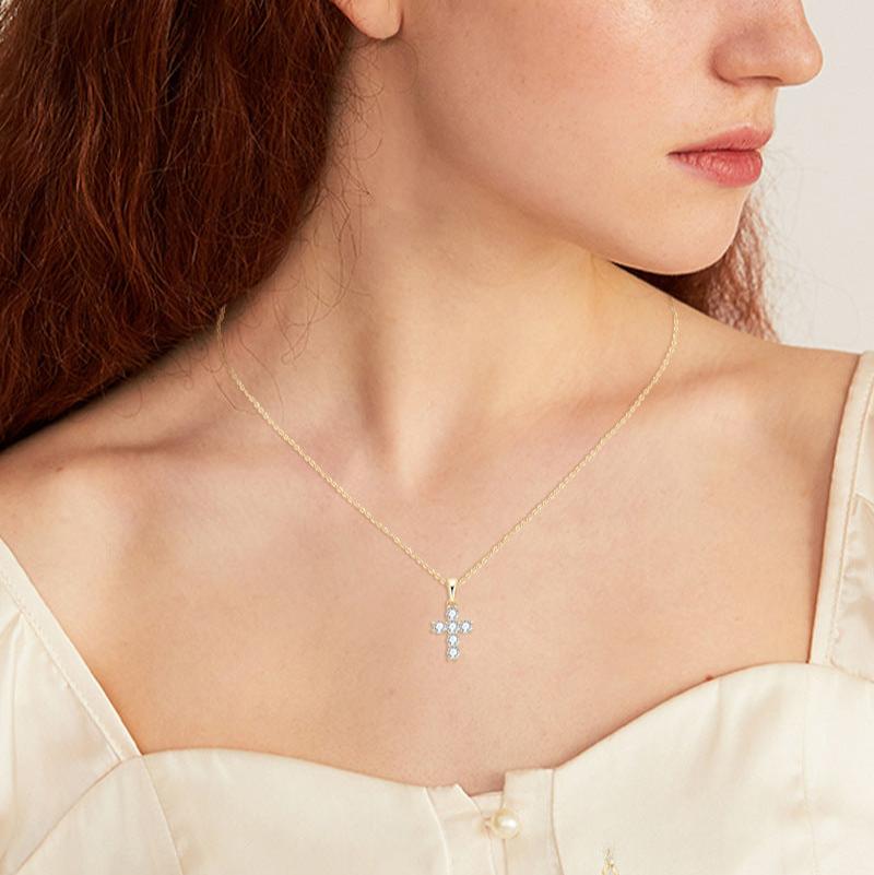 Elegant Moissanite Set Cross Necklace

