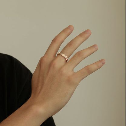 Enchanting Engrossing Zirconia Ring