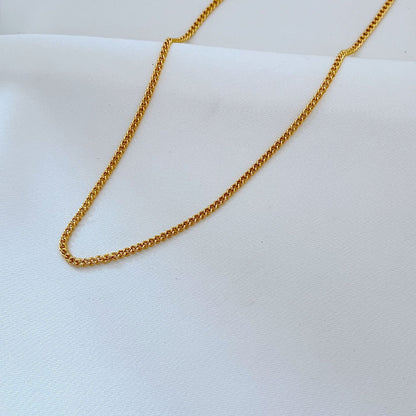 Ornate Loewe Anagram Charm

