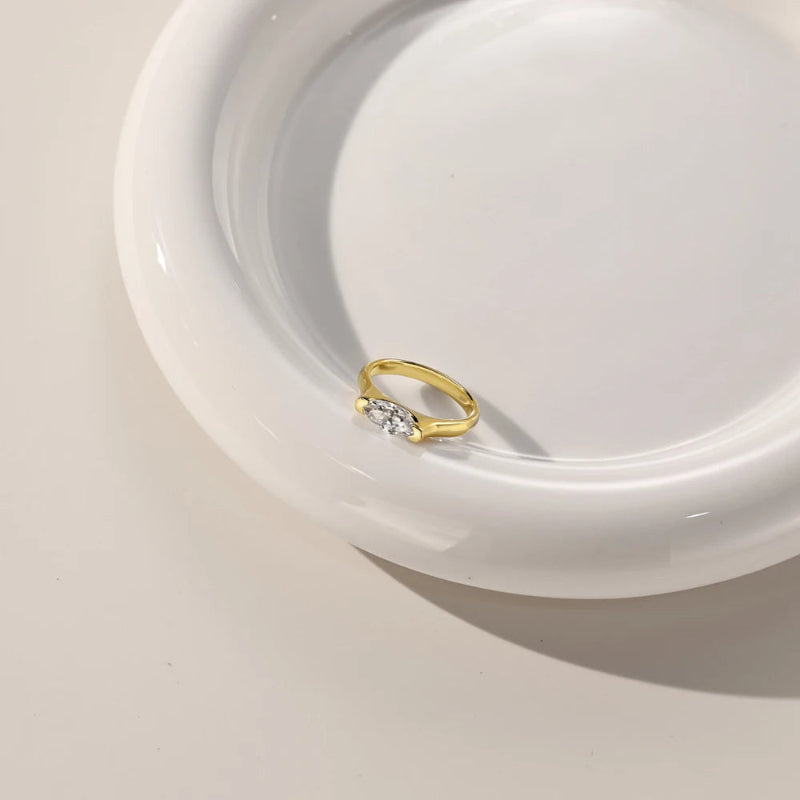 Delicate Zirconia Proposal Ring