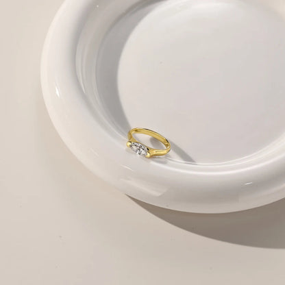 Delicate Zirconia Proposal Ring