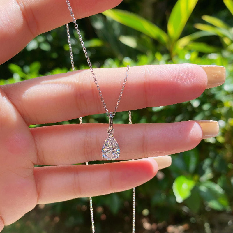 Sterling Silver Teardrop Solitaire Necklace

