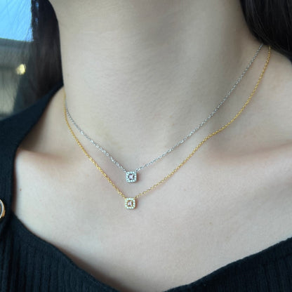 Shining Pink Solitaire Necklace

