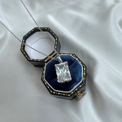 Classic White Zircon Stone Pendant


