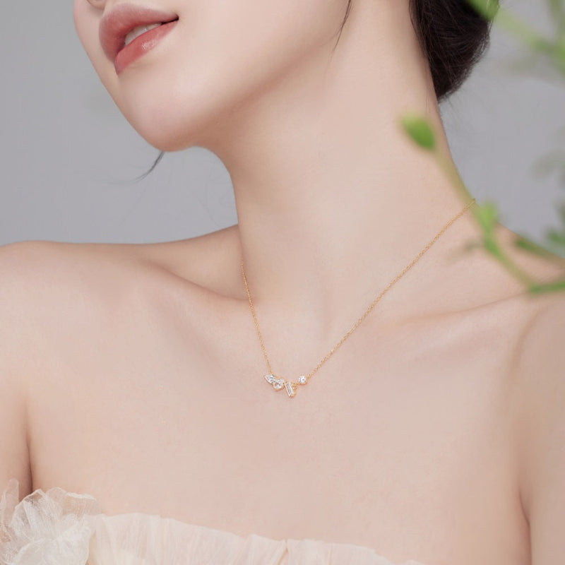 Delicate Silver Chain with Shimmering Geometric Gemstones

