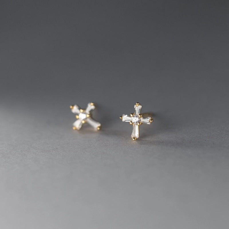 snowflake studs earrings gold