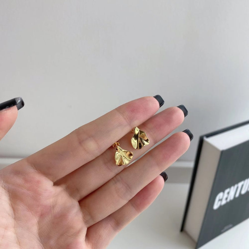 Asymmetric Plate Earrings

