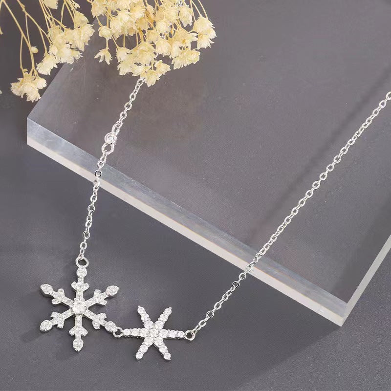 diamond Snowflake Pendant Necklace for girls