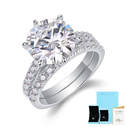 Two-Piece Moissanite Wedding Ring Ensemble

