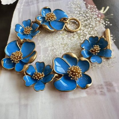 Oscar de la Renta — Intricate Enamel Floral Bracelet (Ideal for Weddings & Banquets)