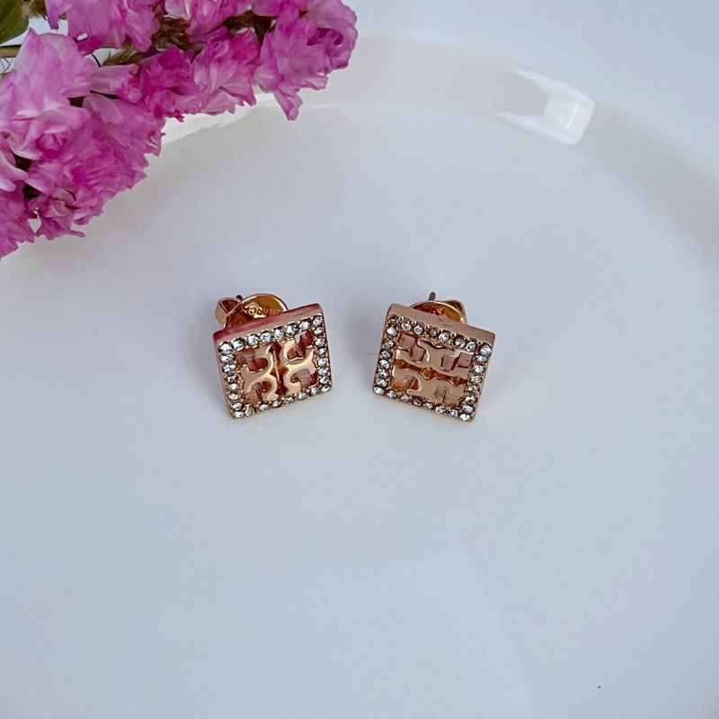 Rose-gold square rhinestone openwork stud earrings with ornate cutout center