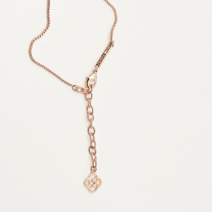 Irregular rhombus mother-of-pearl necklace, rose-gold chain with dangling pendant