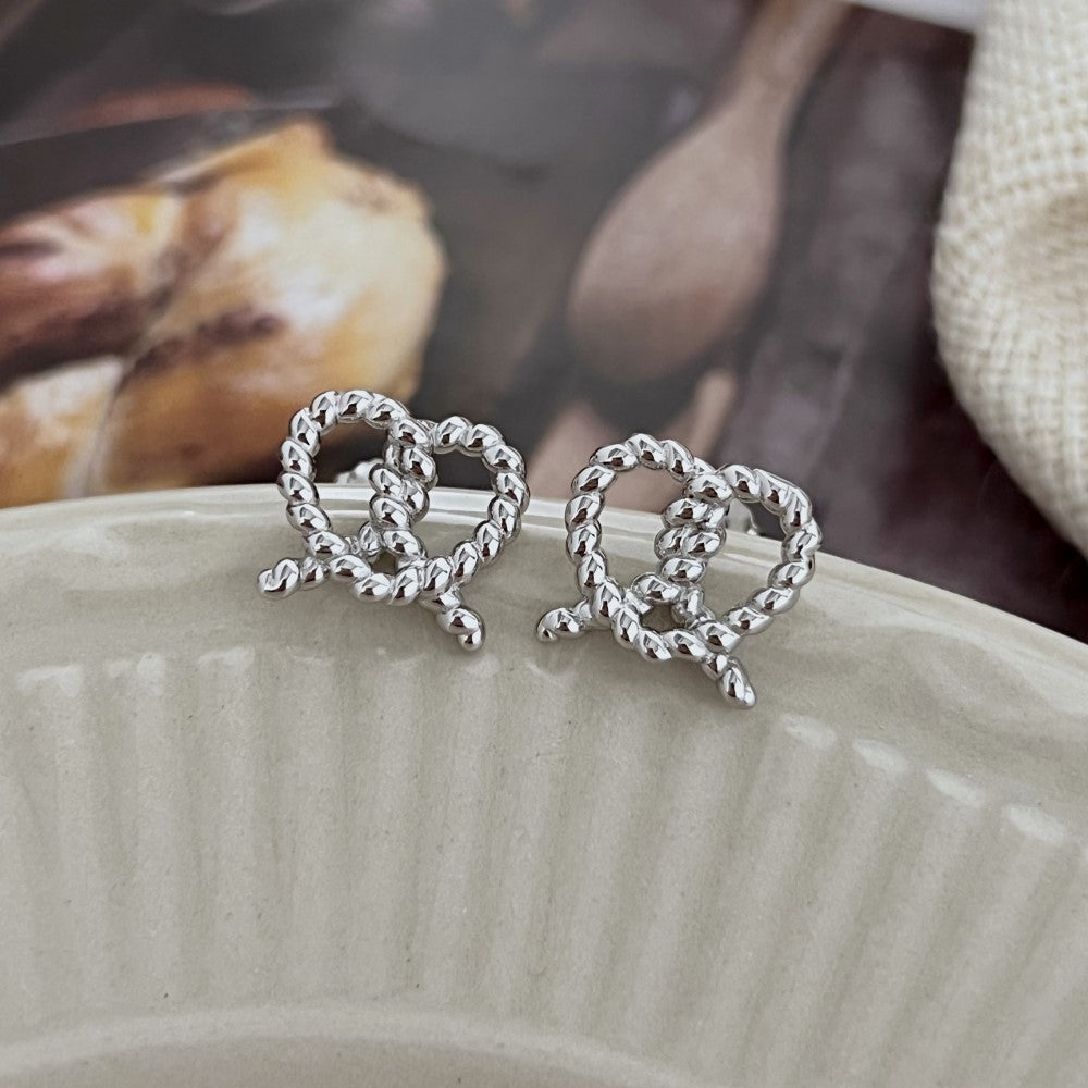 S925 Sterling Silver twine heart stud earrings