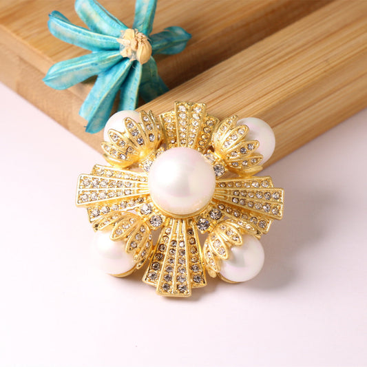 Oscar de la Renta Vintage Pearl and Crystal Brooch