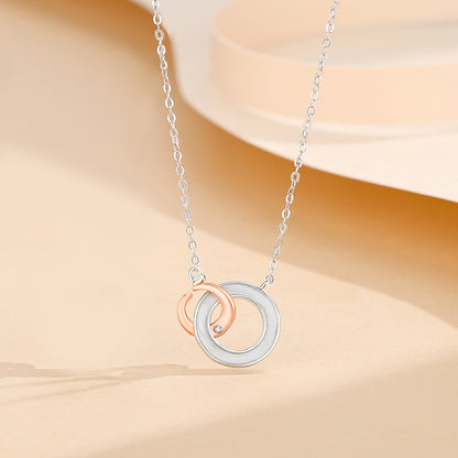 interlocking pendant necklace