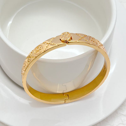 Tory Burch Fashionable Luxury Openable Metal Bangle