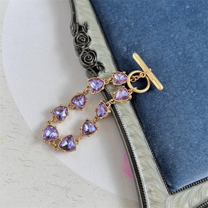 Oscar de la Renta Stylish Sparkling Crystal Heart Bracelet