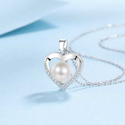 heart with pearl pendant