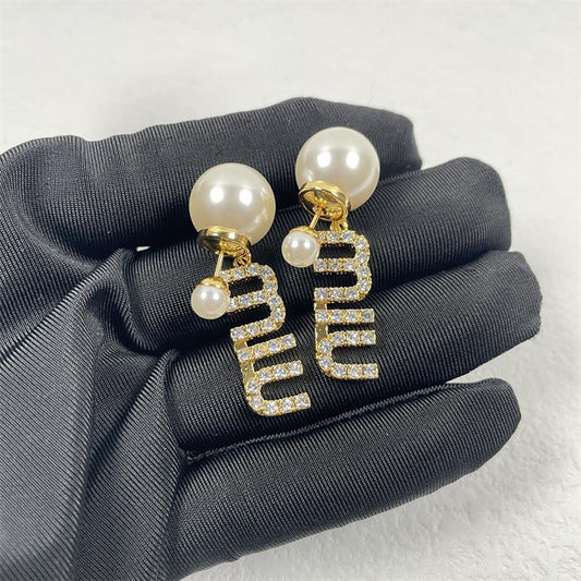 Miu Miu light luxury pearl diamond earrings