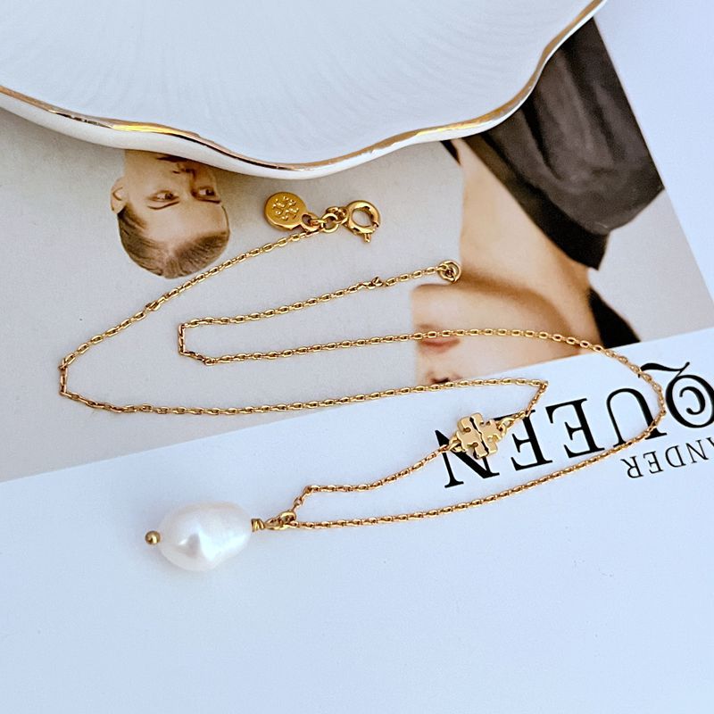 Tory Burch Freshwater Pearl Metal Pendant Necklace Women