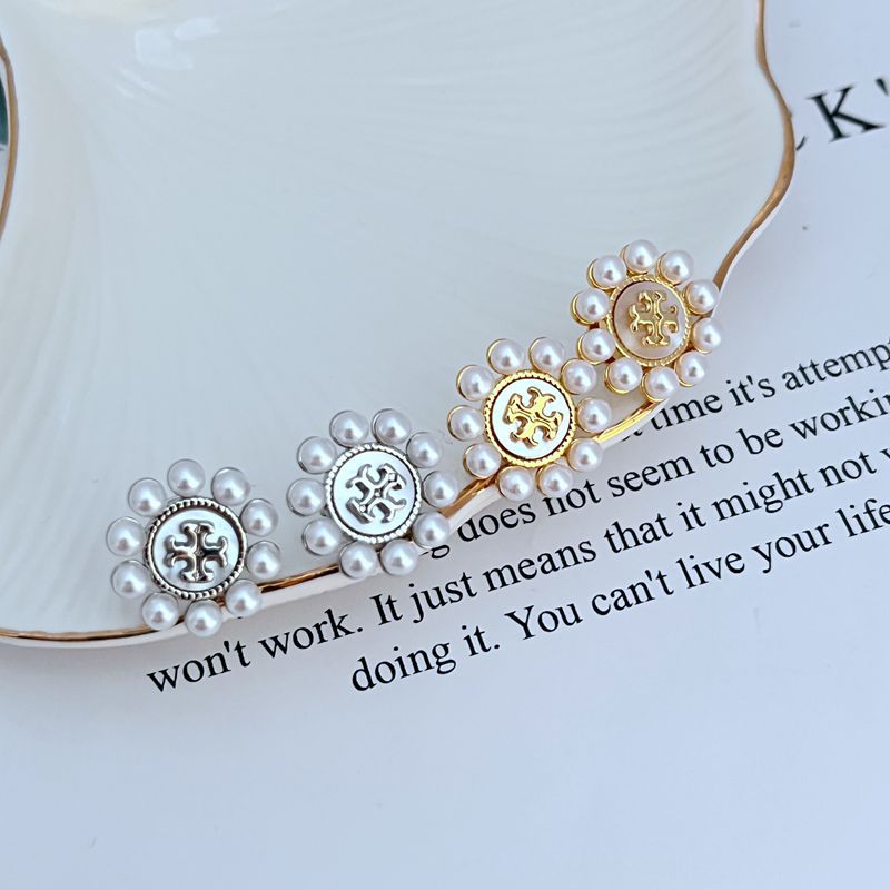 Tory Burch Gentle and Sweet Pearl Sunflower Round Stud Earrings