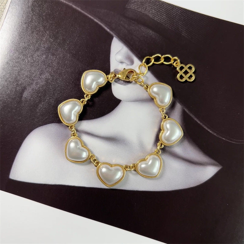 Oscar de la Renta Sweet Vintage Matte Heart Bracelet women