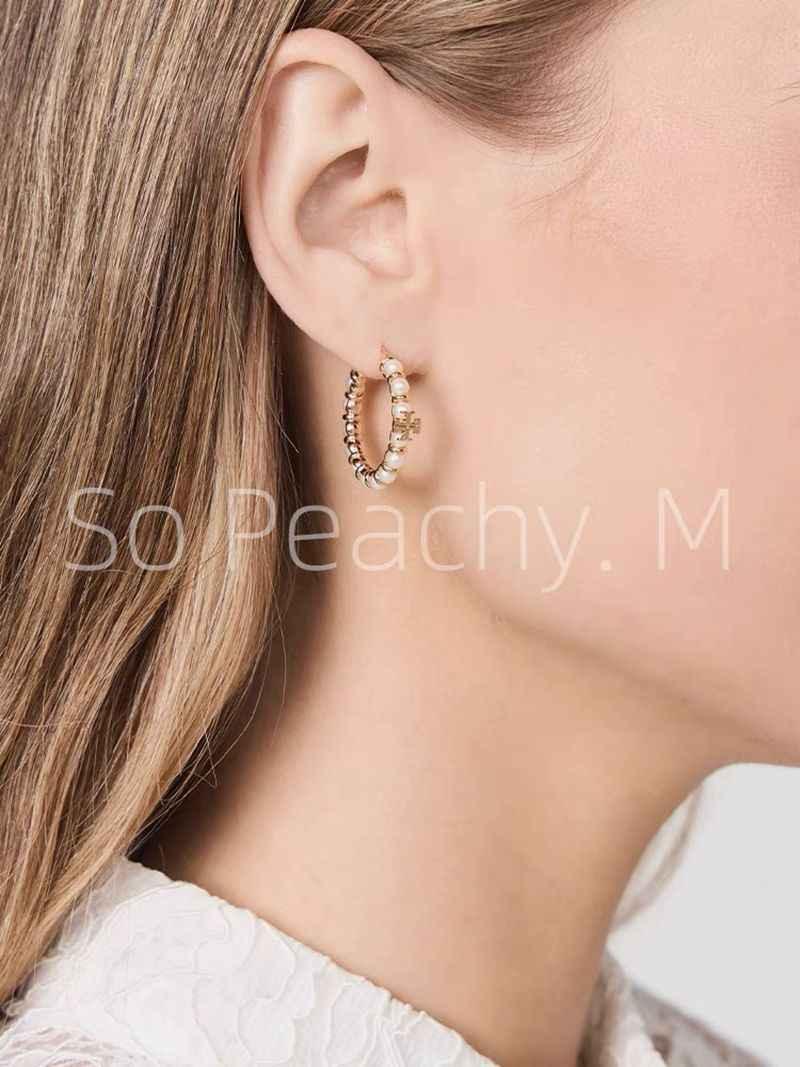 Tory Burch Pearl Logo Metal Earrings - JIMMY JEWELRY 01
