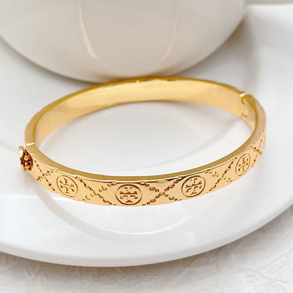 Tory Burch Fashionable Luxury Openable Metal Bangle