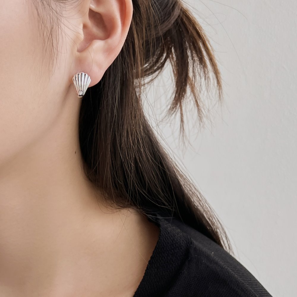 simple fashion earrings