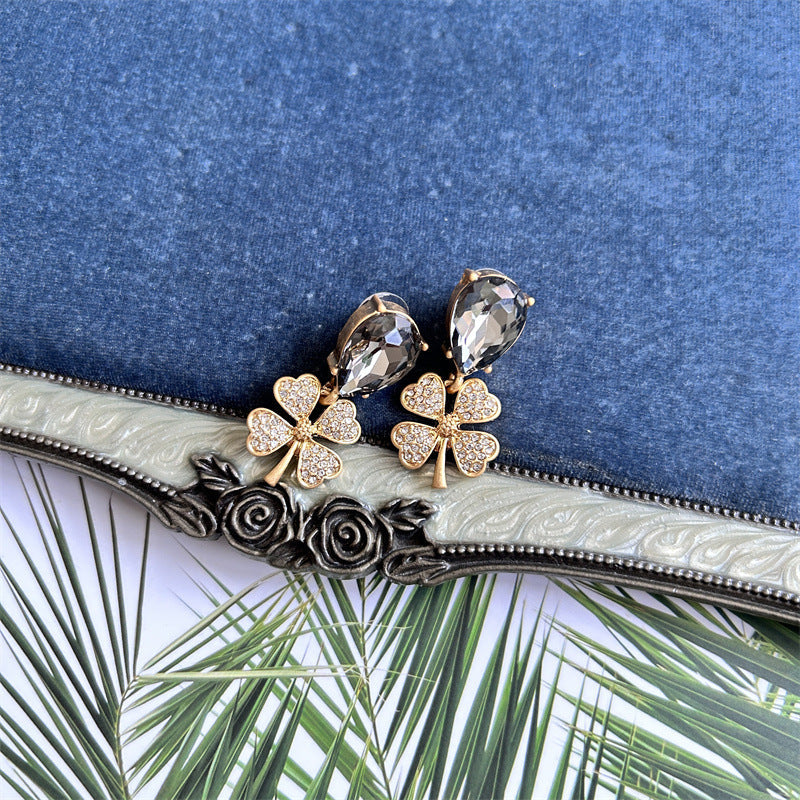 Oscar de la Renta Vintage Full Diamond Four-Leaf Clover Earrings