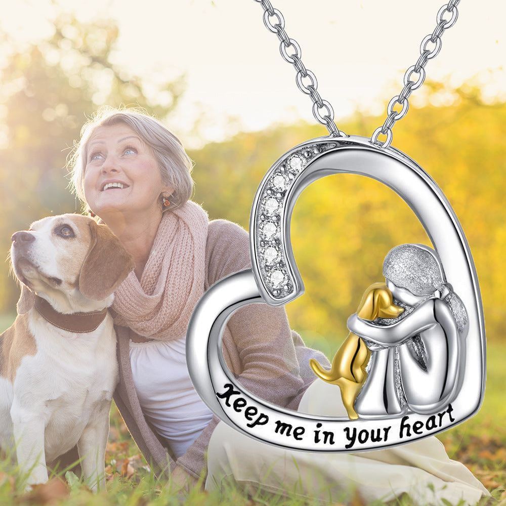Heart-shaped mother pendant necklace with “Keep me in your heart” engraving