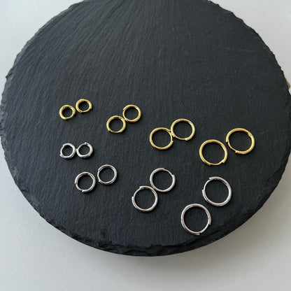 round simple earrings