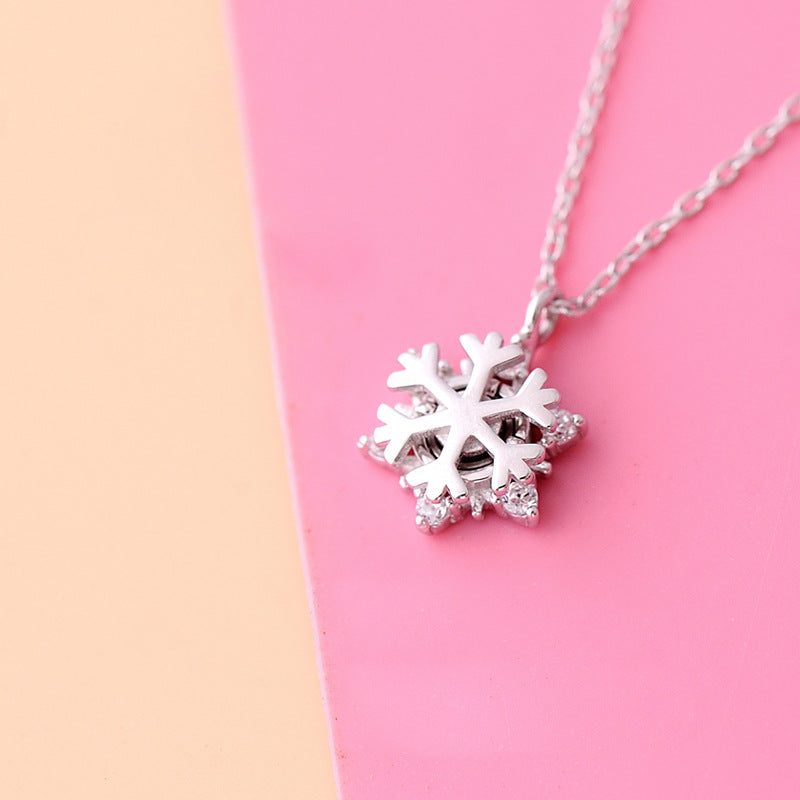 silver snowflake necklace