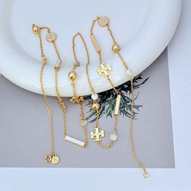 欧美时尚气质简约通勤拼接设计珐琅釉字母女款精美项链 毛衣链