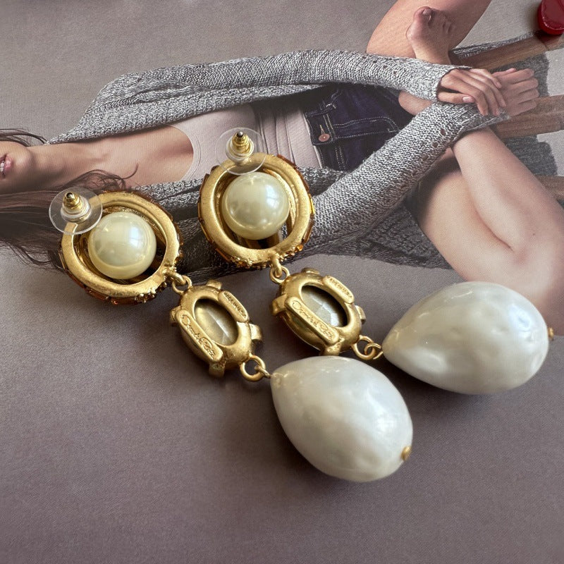 Hot air balloon crystal pearl earrings with gold rings and white baroque pearl drops