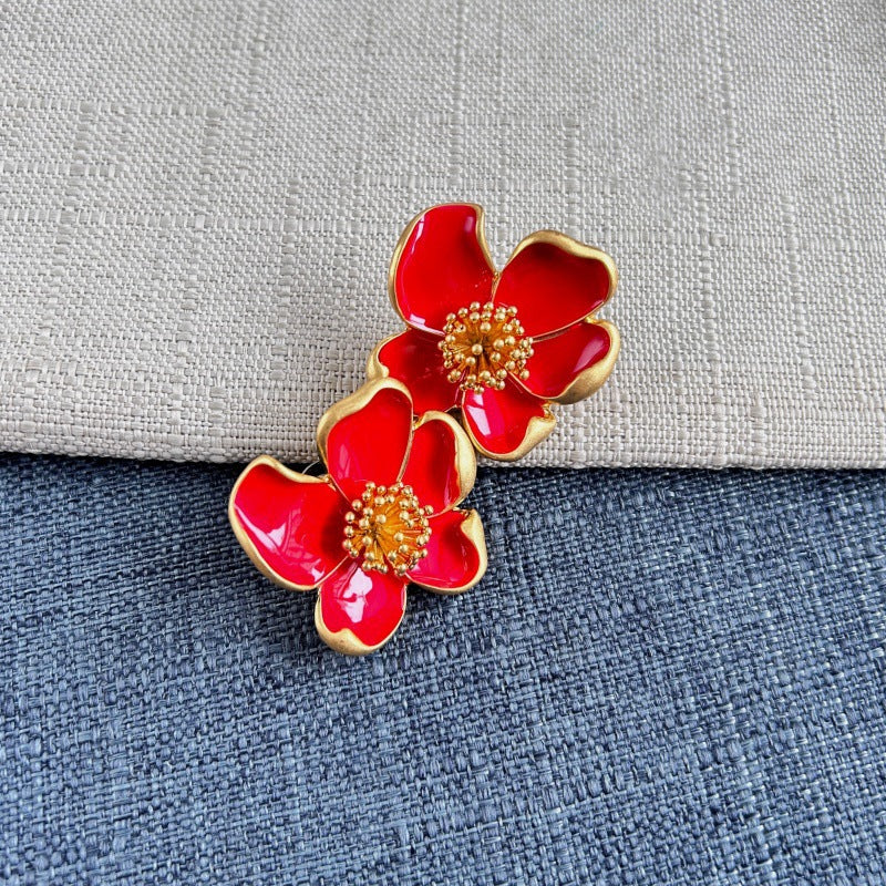 Oscar de la Renta Vintage Enamel Floral Stud Earrings for Women