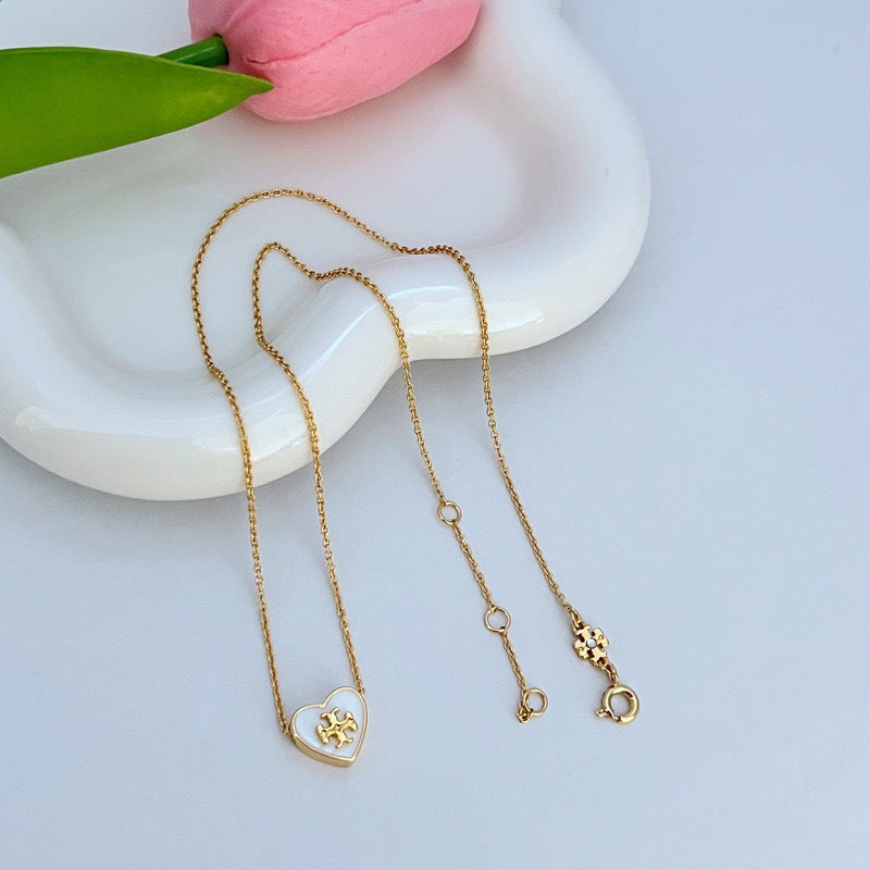 Tory Burch Fashionable Enamel Heart Stud Earrings Necklace Set
