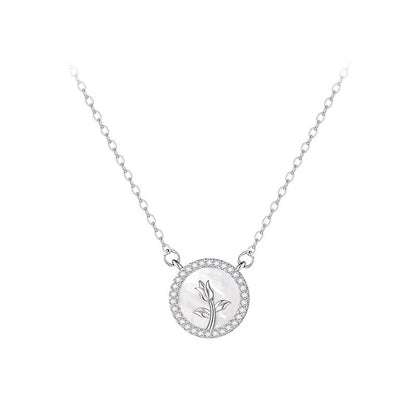 small round diamond pendant necklace