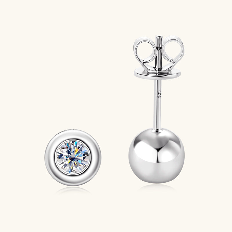 Simple Moissanite Stud Earrings