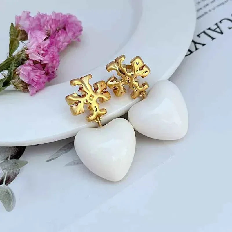 Tory Burch Sweet Glossy Heart Pendant Metal Earrings - JIMMY JEWELRY 01
