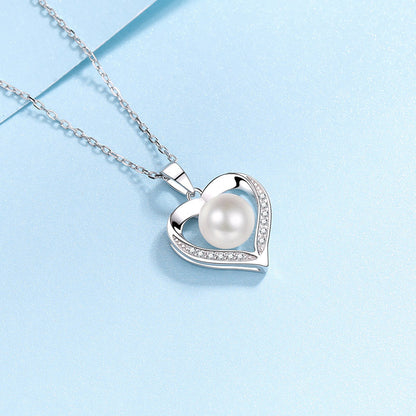 heart with pearl pendant