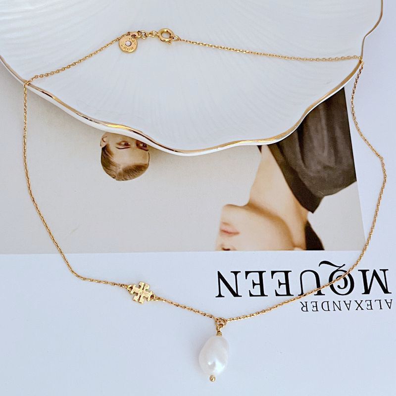 Tory Burch Freshwater Pearl Metal Pendant Necklace Women