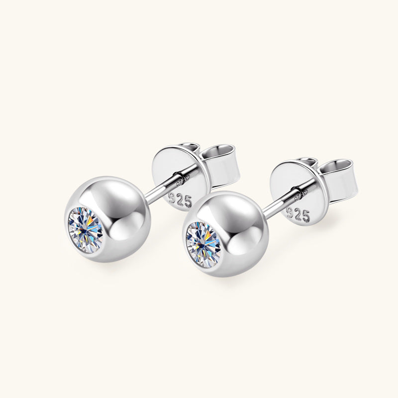 Simple Moissanite Stud Earrings