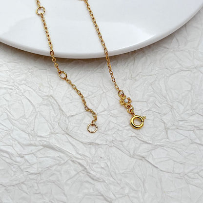 Tory Burch  Fresh and Natural Shell Cutout Four-Leaf Clover Necklace