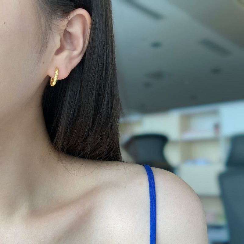 Pebbled Rectangle Earrings

